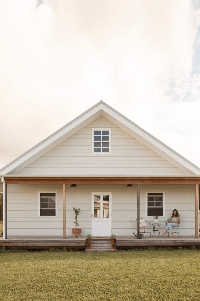 A Journey Through Australian Architectural Styles: Modern Farmhouse (2010 - Present)